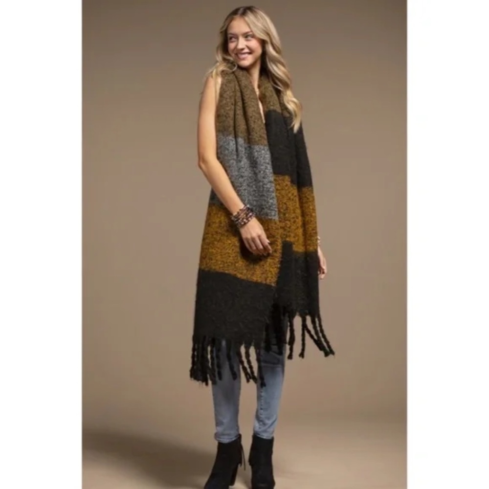 SOLD OUT Black Multi Plush Wide Stripe Oblong Scarf Winter Women's Casual Knit - Picture 4 of 4